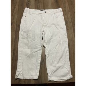 Lee Jeans, Womens Size 33, White, Capris, Straight Leg, Classic Fit At The Waist